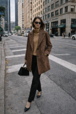 Leopar Desenli Uzun Kaşe Kaban - Görsel 2