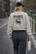 Brave Baskılı Crop Fermuarlı Hırka