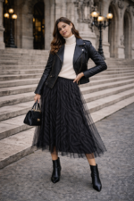 Siyah Desenli Tül Midi Etek